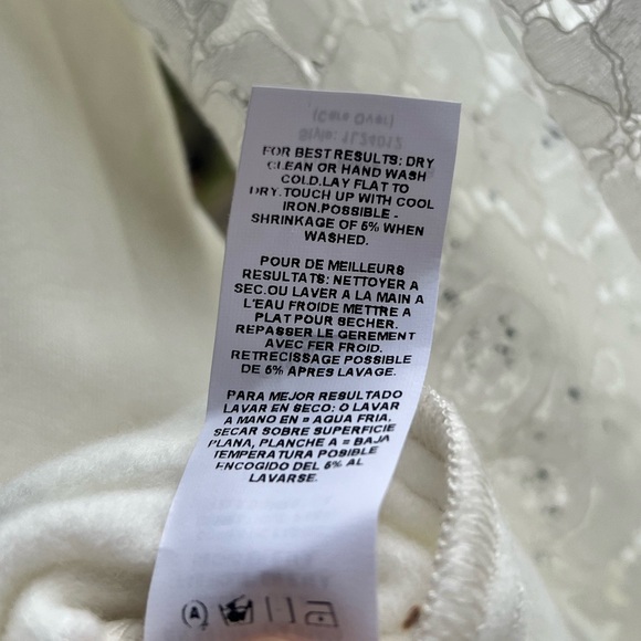 🆕 Karen Kane Lace Sweatshirt Top White Cream Medium Feminine Casual Sweater - Picture 14 of 14